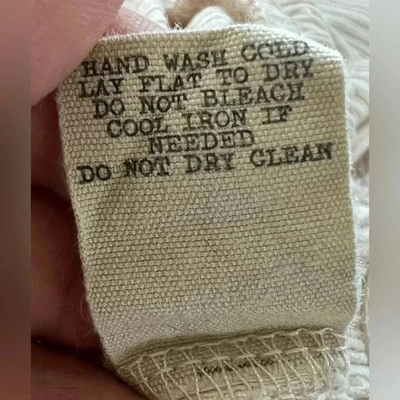 gimmick by‎ Bke Crotchet V-Neckline  long sleeves Boho Top Sz L - Picture 9 of 11